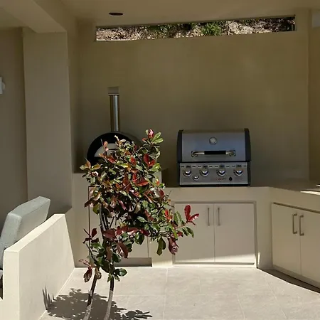 Oleander Evia Villa *