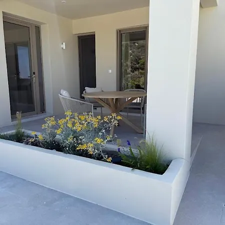 Oleander Evia Villa *