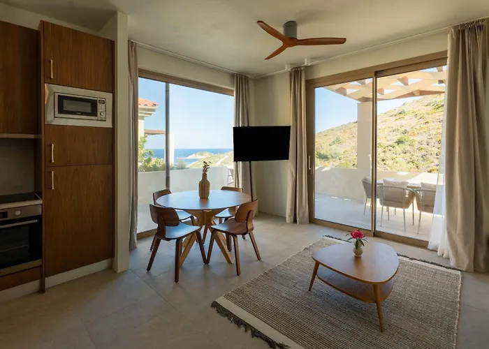 Oleander Evia * Agioi Apostoli